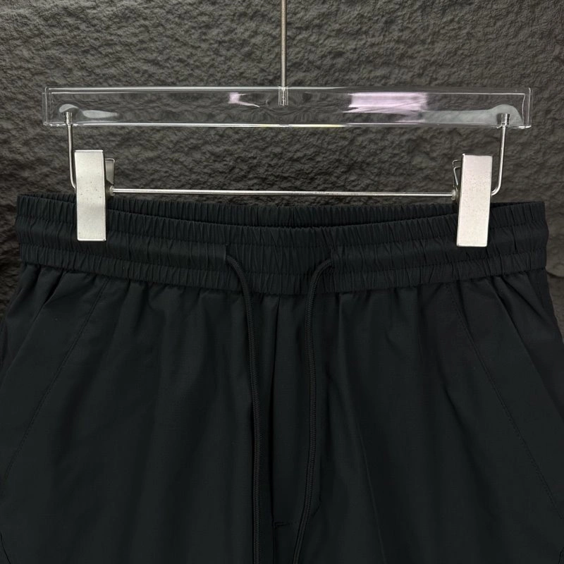 Maison Margiela Short Pants Breathable 152292