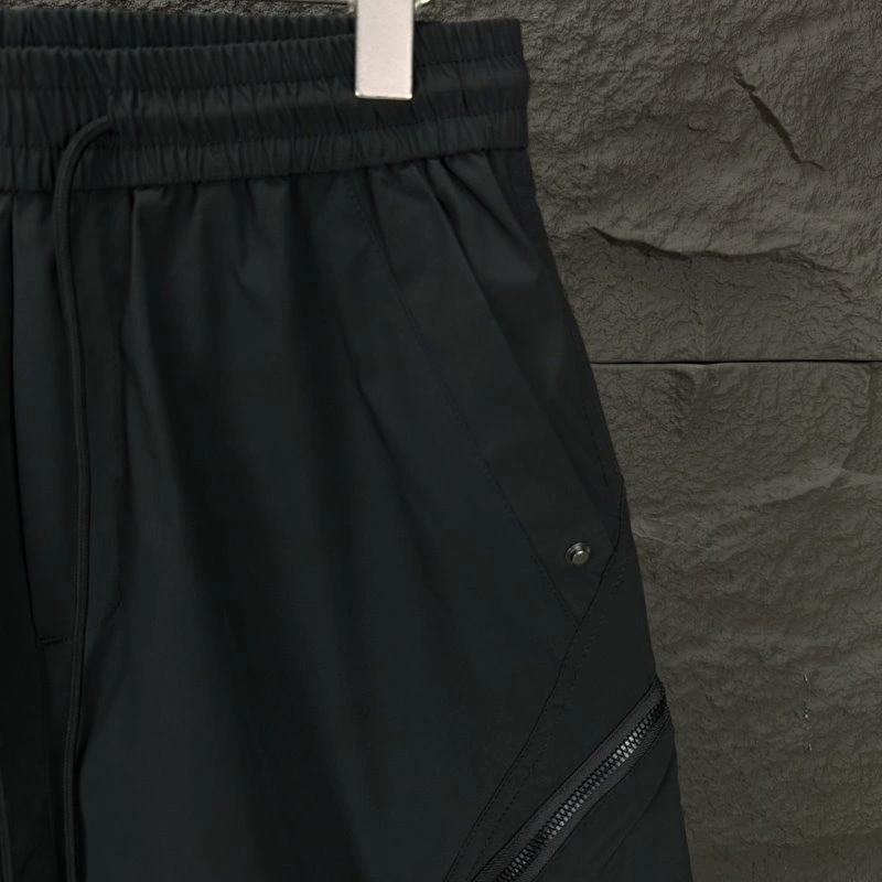 Maison Margiela Short Pants Breathable 152292
