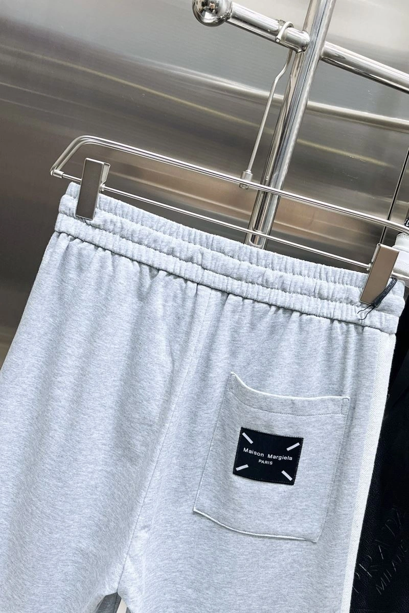 Maison Margiela Short Pants Timeless 162507
