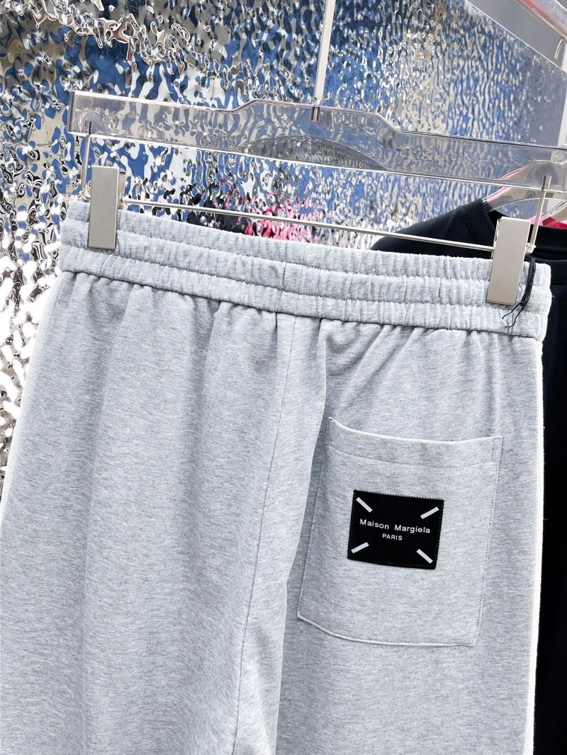 Maison Margiela Short Pants Chic 161435