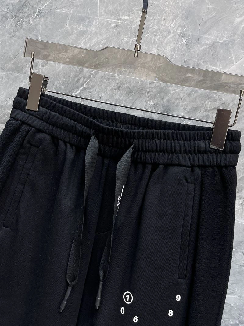 Unisex Maison Margiela Short Pants 161536