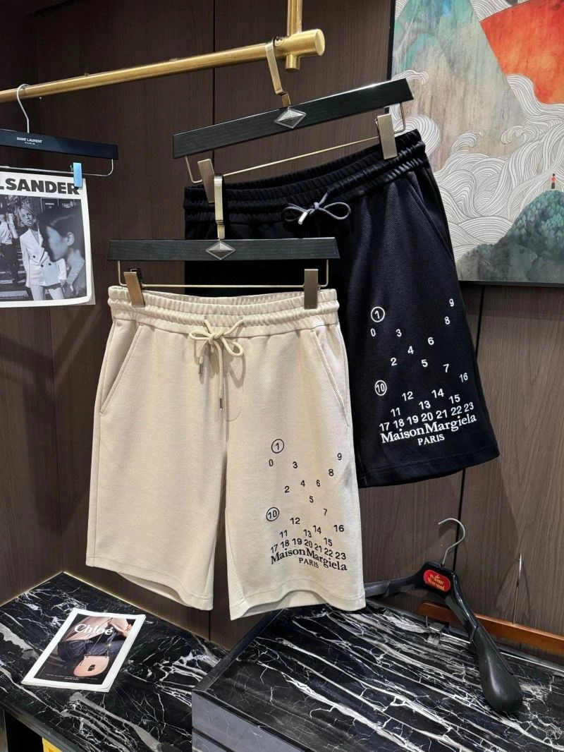 ComfortFit Maison Margiela Short Pants 161433
