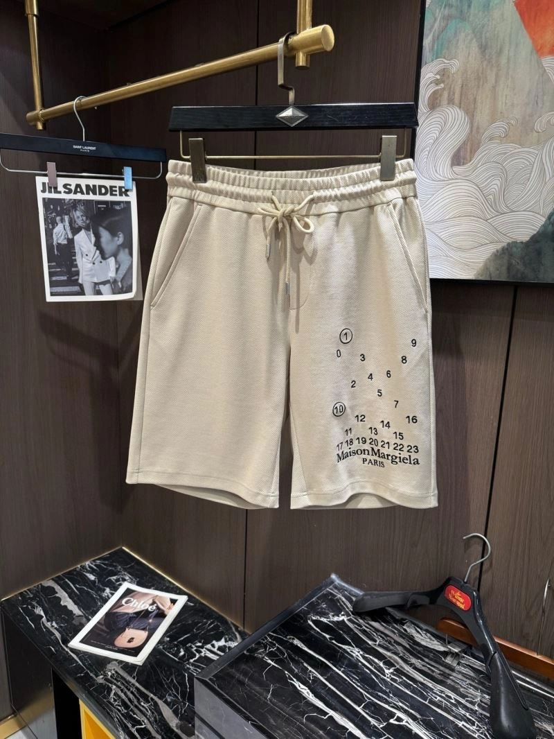 ComfortFit Maison Margiela Short Pants 161433