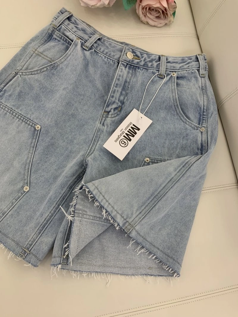 Vibrant Maison Margiela Short Pants 149335
