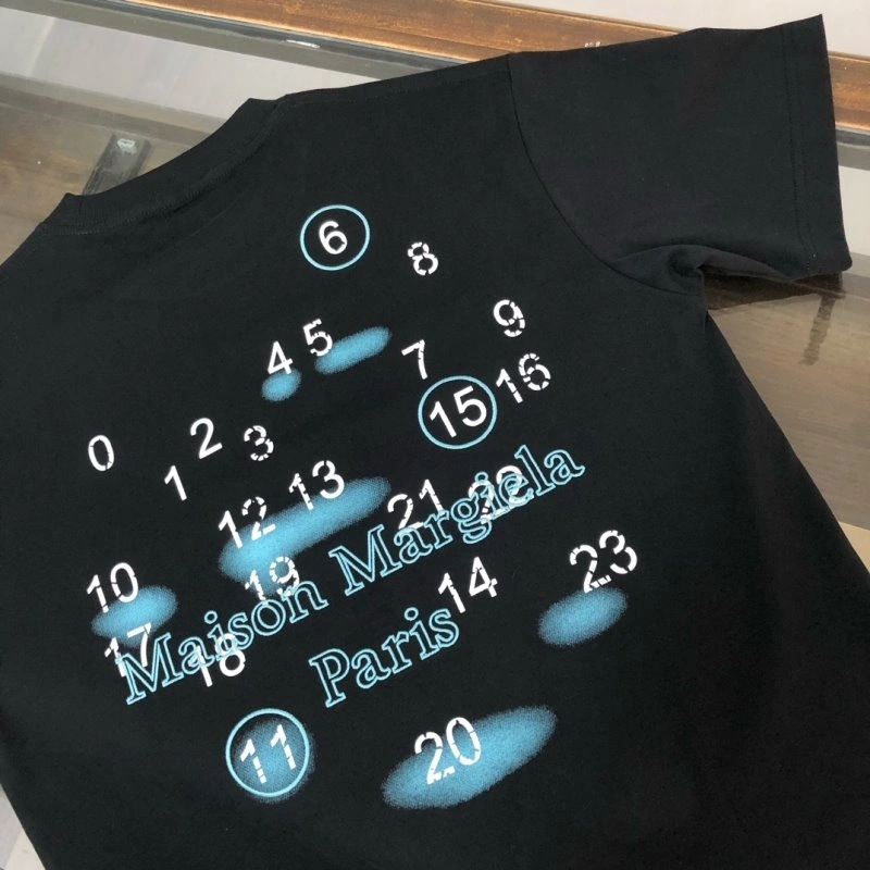 Vibrant Maison Margiela T-Shirts 152253