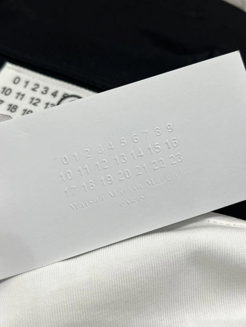 GoAnywhere Maison Margiela T-Shirts 162504