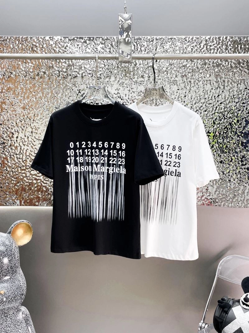 Maison Margiela T-Shirts ModernLook 162486