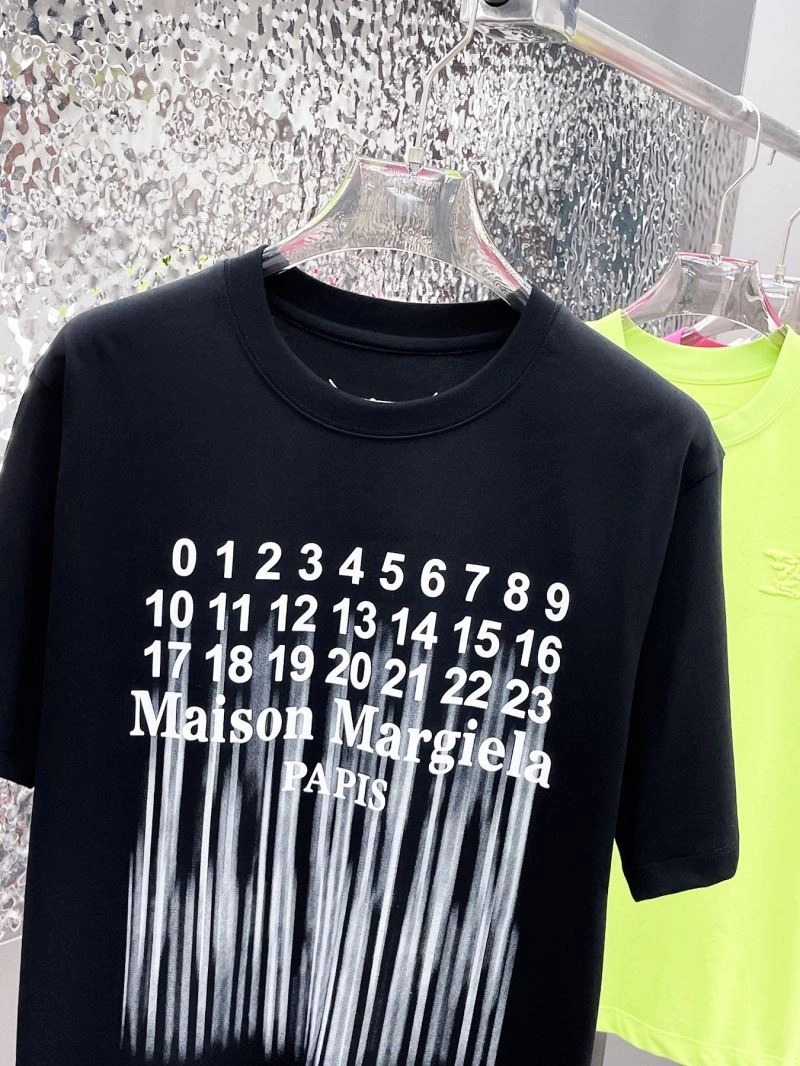 Maison Margiela T-Shirts ModernLook 162486