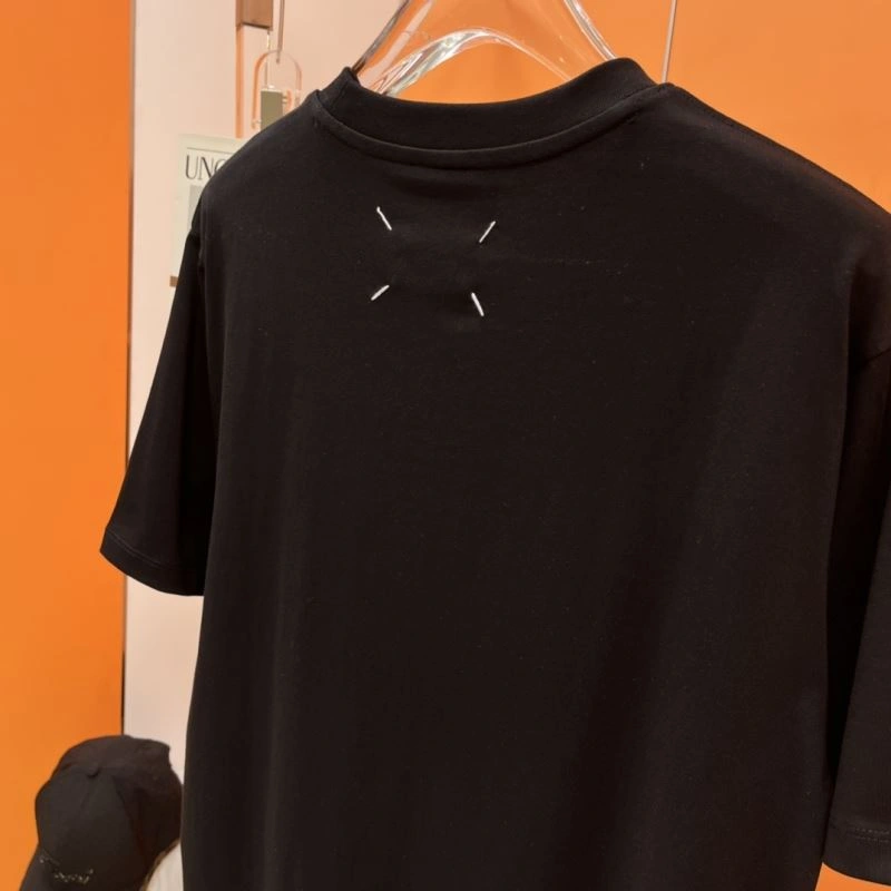 UrbanChic Maison Margiela T-Shirts 161422