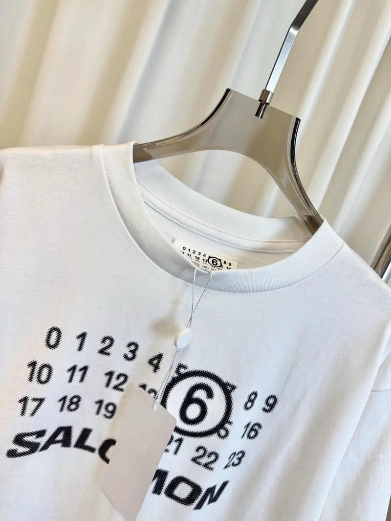 Maison Margiela T-Shirts Breathable 153070