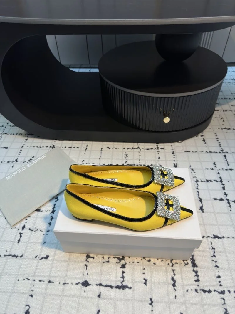 AllSeason Manolo Blahnik Shoes 7620