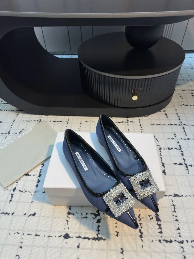 Manolo Blahnik Shoes SmoothTexture 7626