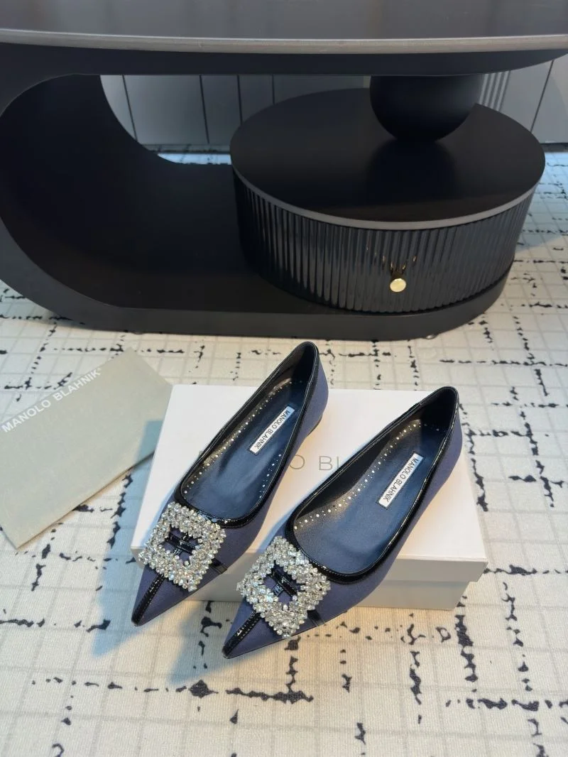 Manolo Blahnik Shoes SmoothTexture 7626
