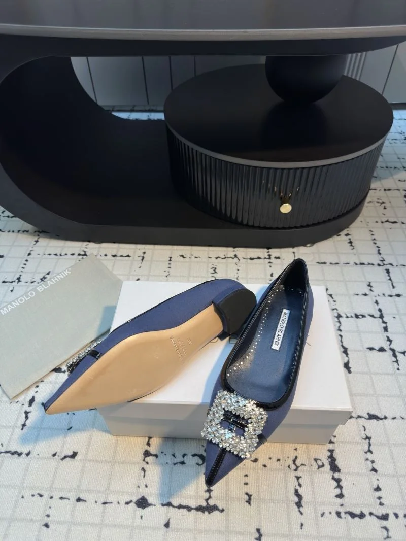 Manolo Blahnik Shoes SmoothTexture 7626