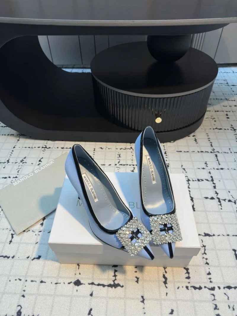 Manolo Blahnik Shoes FreshLook 7685