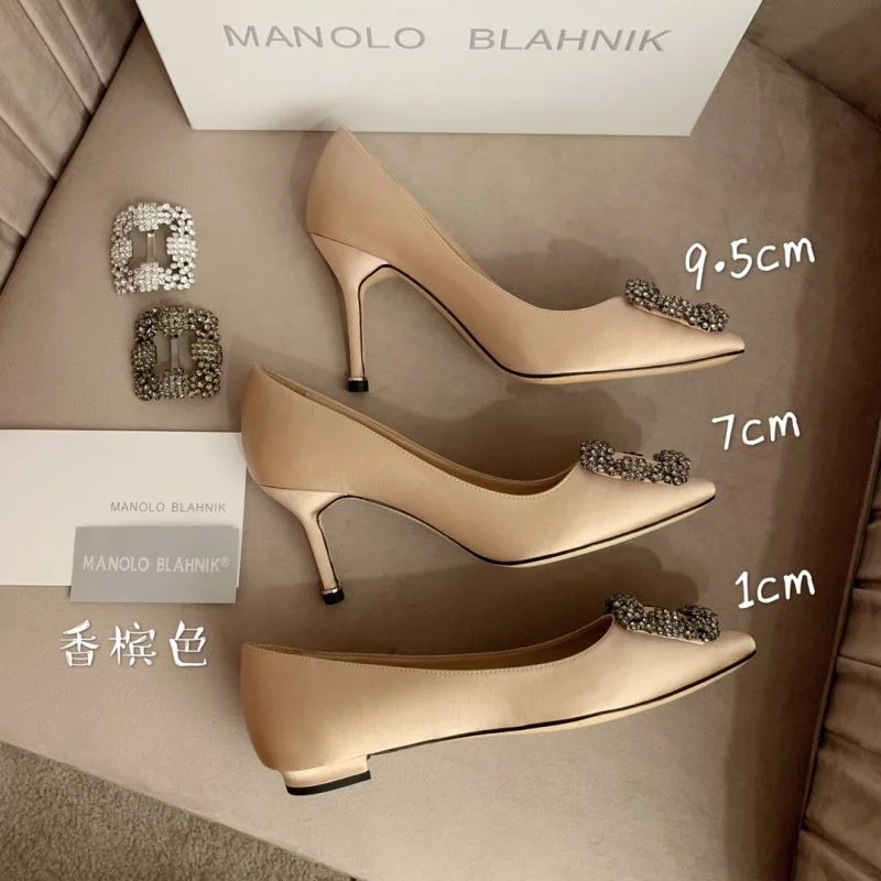 Timeless Manolo Blahnik Shoes 9612