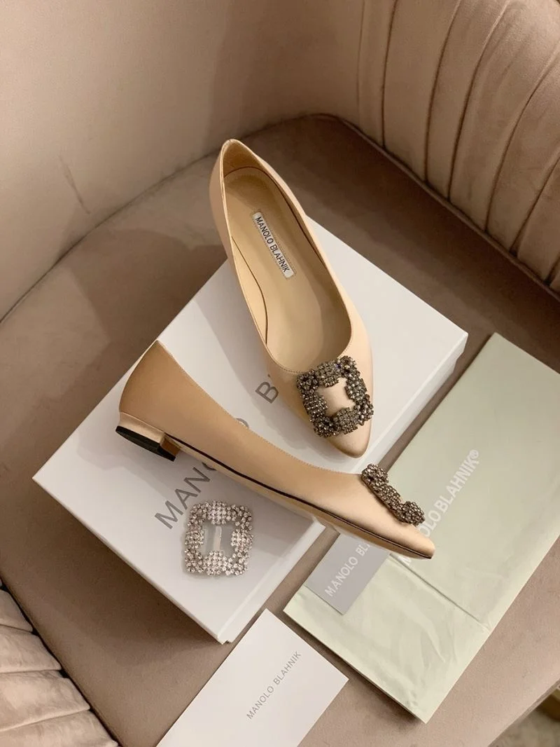 Timeless Manolo Blahnik Shoes 9612