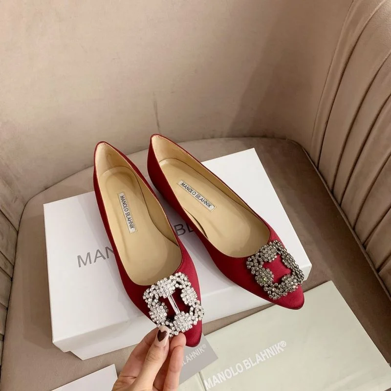 FashionForward Manolo Blahnik Shoes 9621