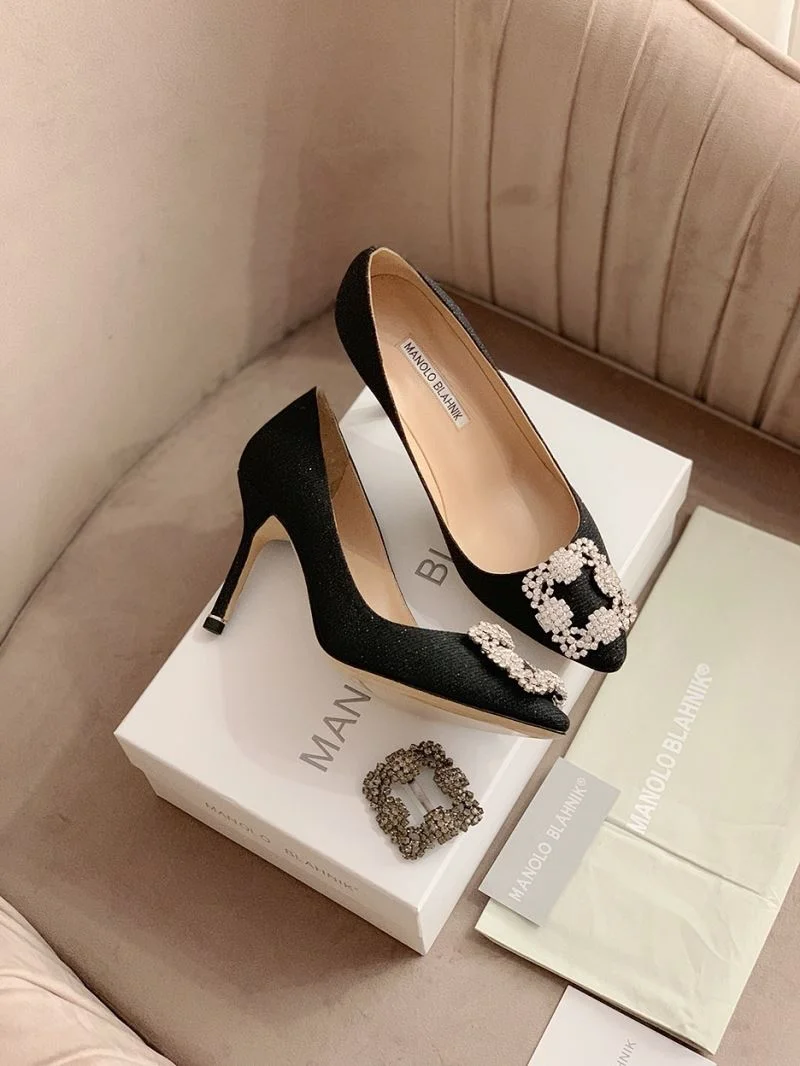 Manolo Blahnik Shoes Flexible 9618