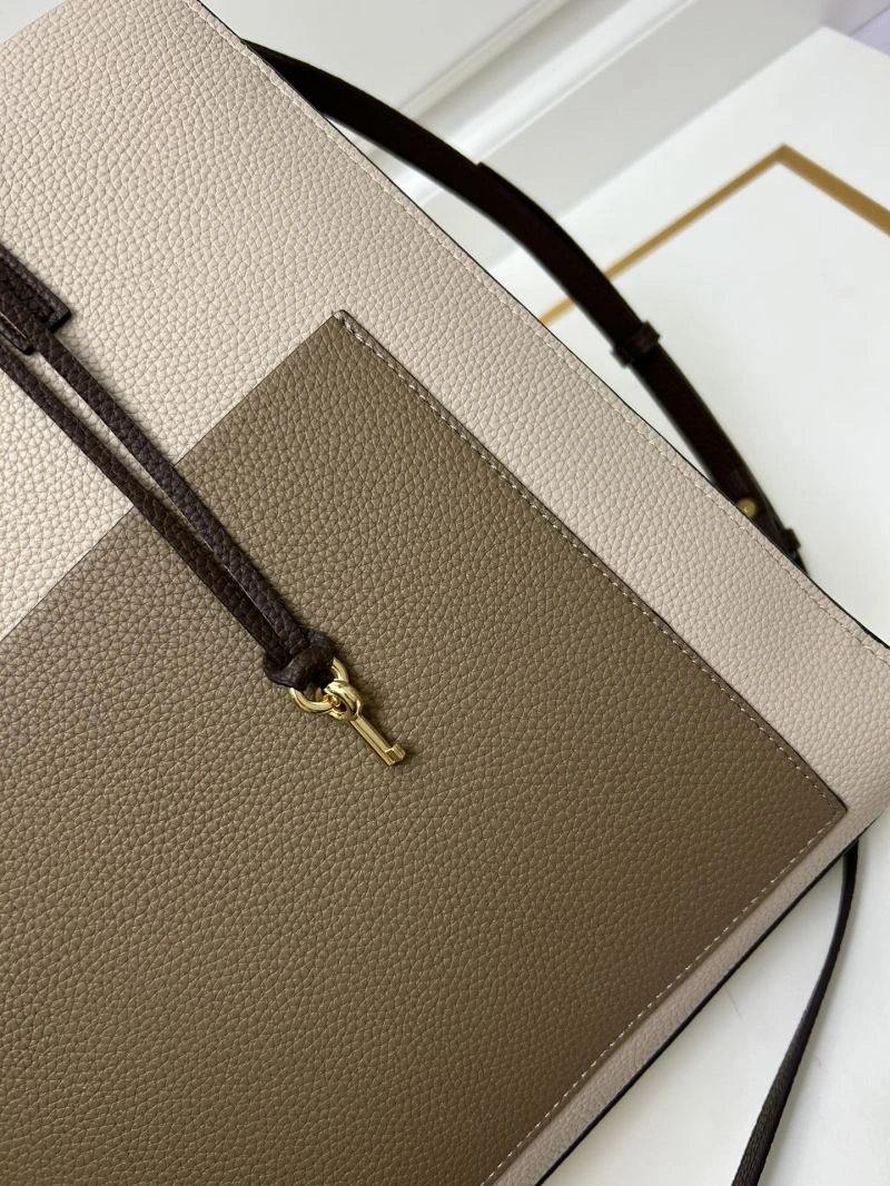 Contemporary Marc Jacobs Shopping Bags 83348