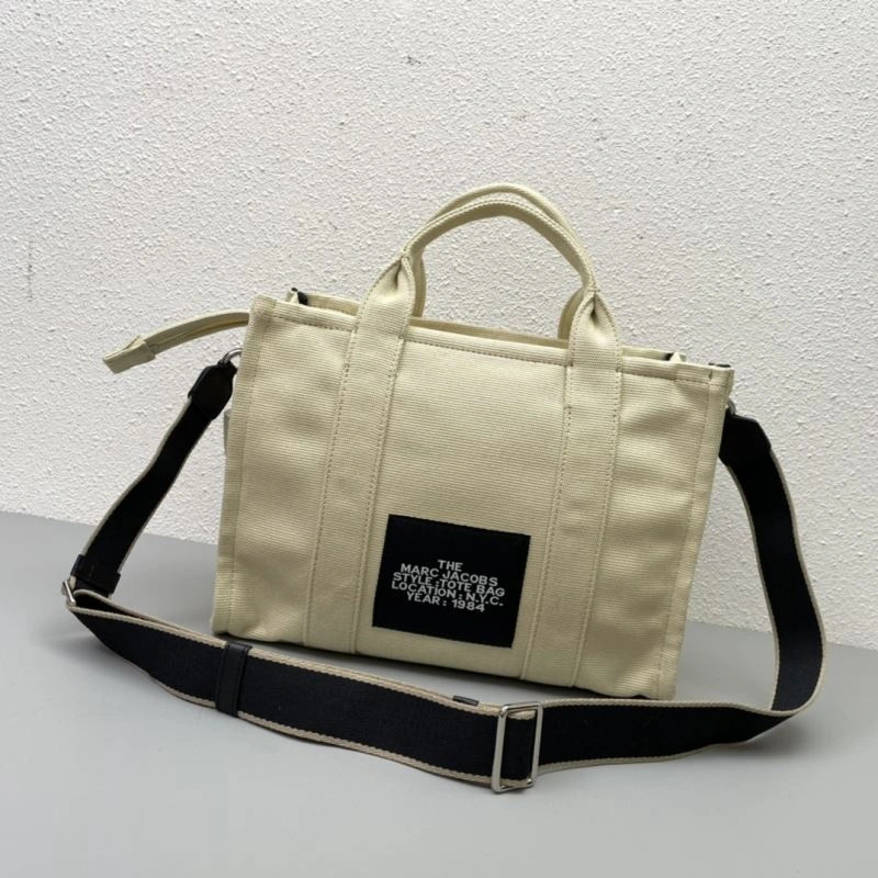 Marc Jacobs Shopping Bags Vibrant 83301