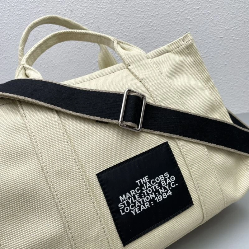 Marc Jacobs Shopping Bags Vibrant 83301