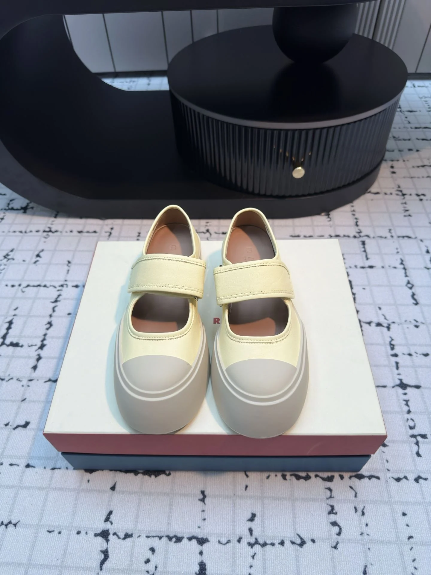 Youthful Marni Shoes 7636