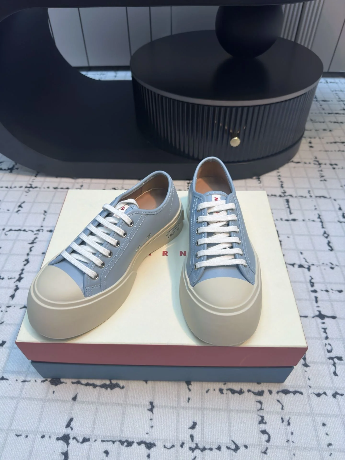 Marni Shoes Classic 7622