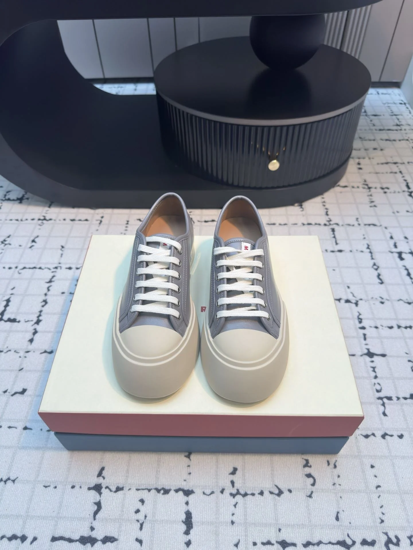 Marni Shoes Supportive 7632