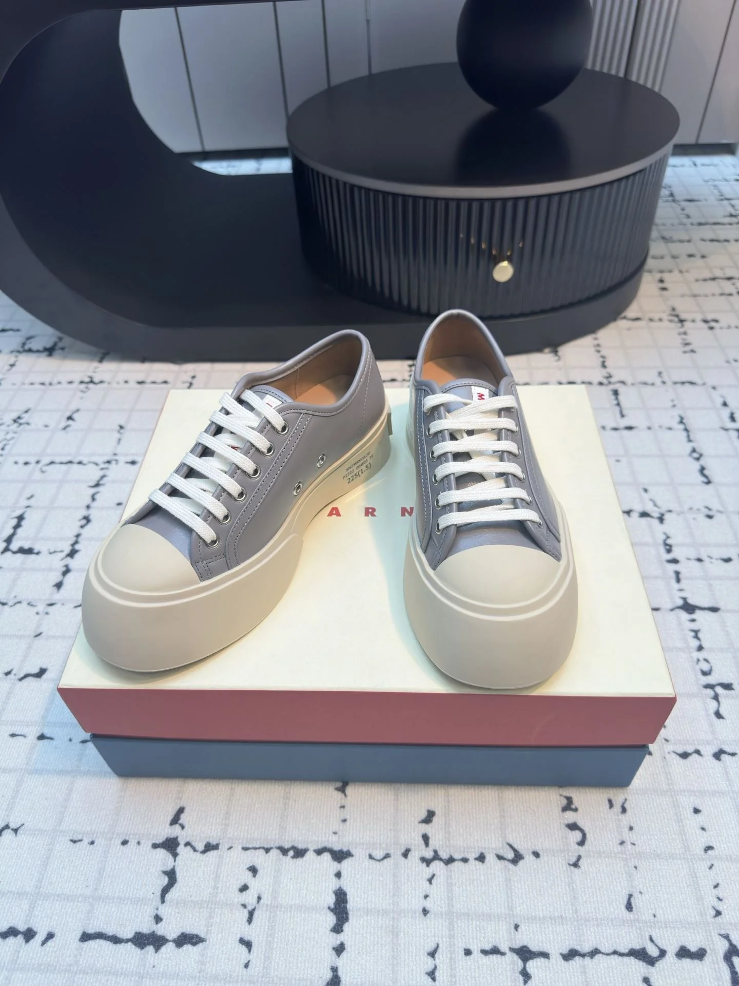 Marni Shoes Supportive 7632