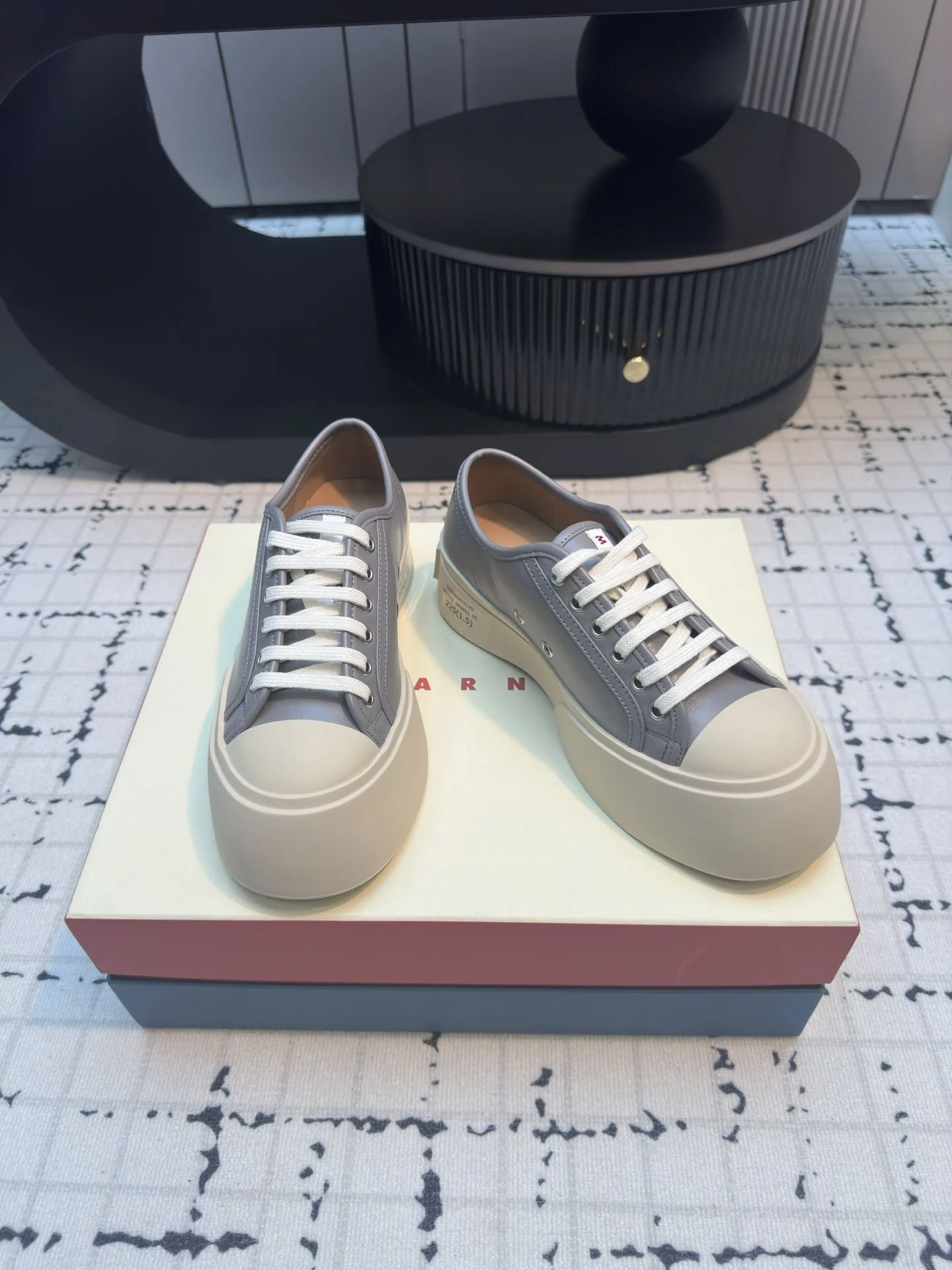 Marni Shoes Supportive 7632