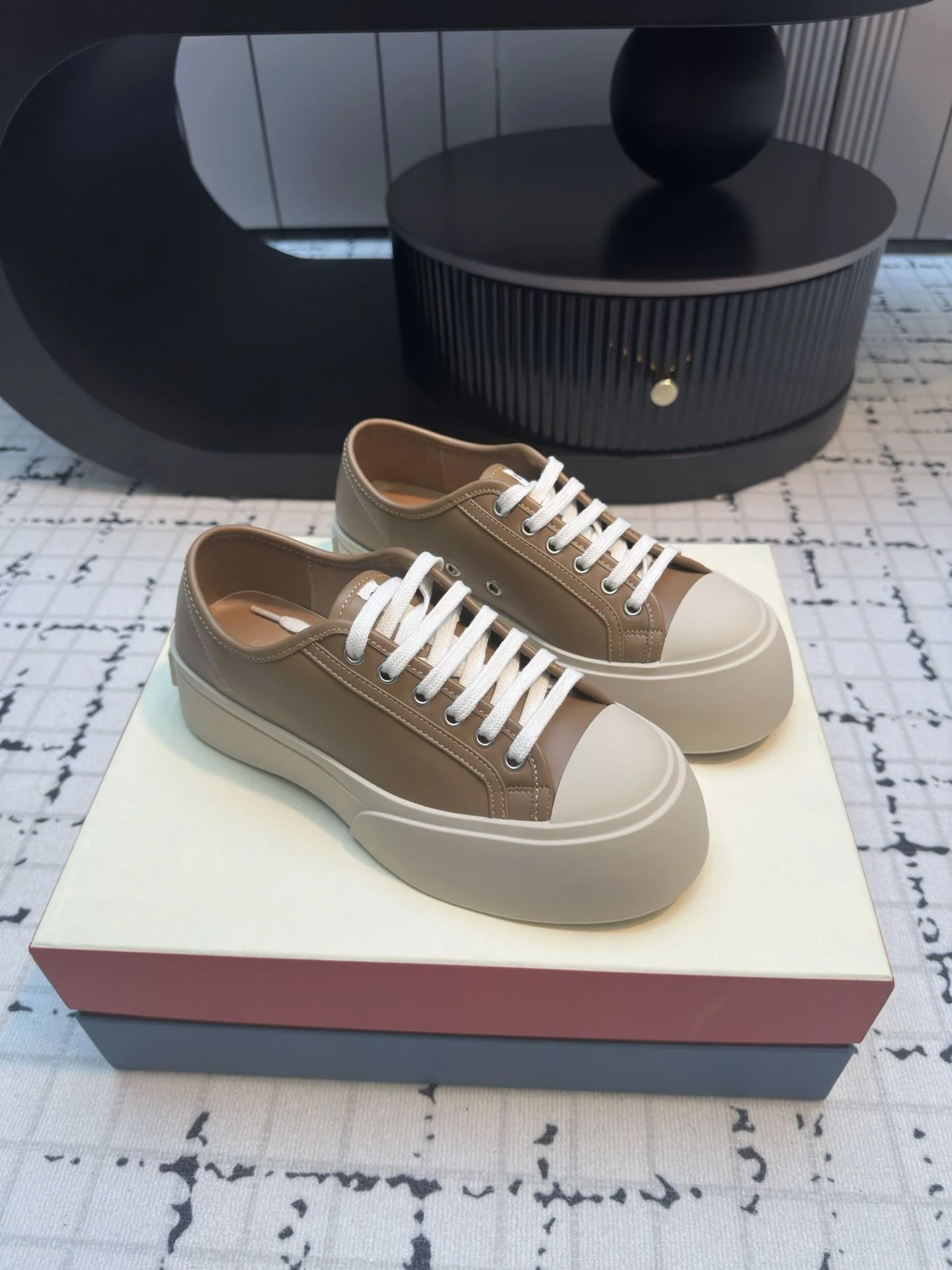 Marni Shoes WrinkleFree 7589