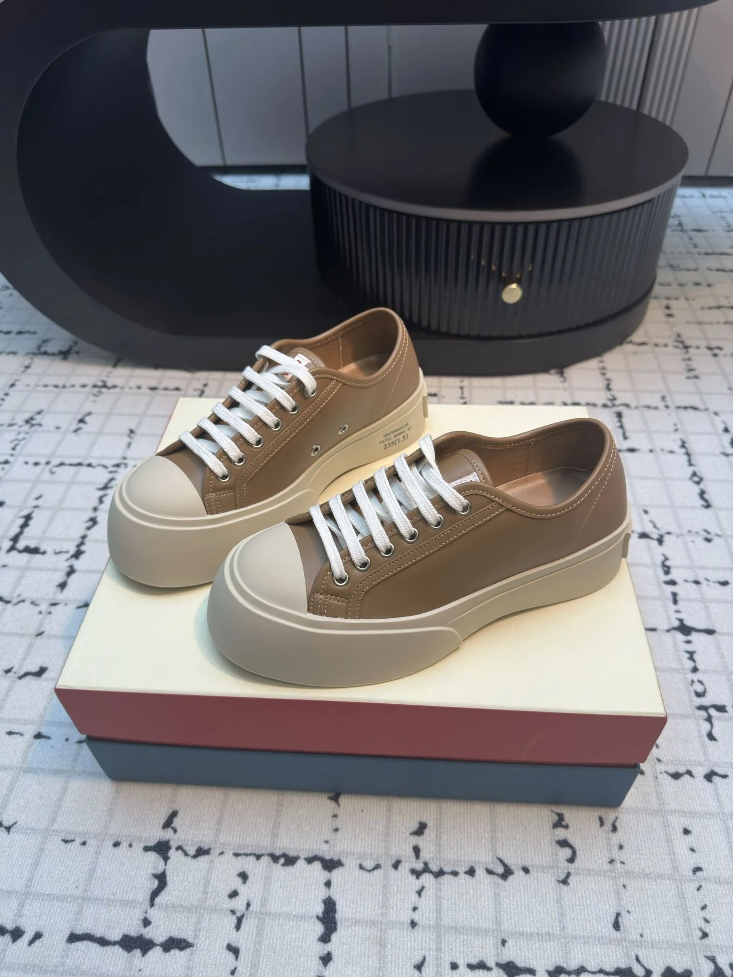 Marni Shoes WrinkleFree 7589