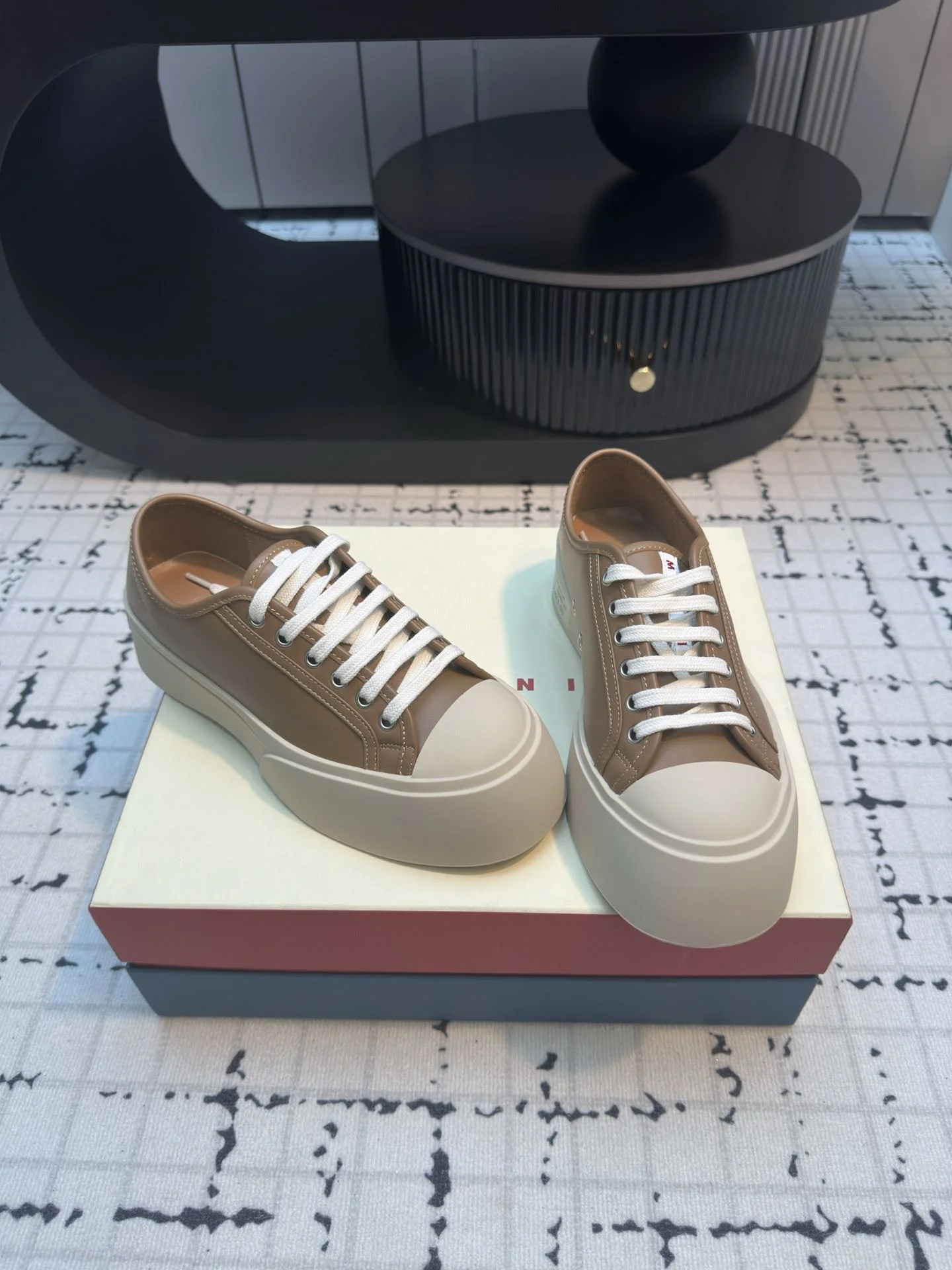 Marni Shoes WrinkleFree 7589