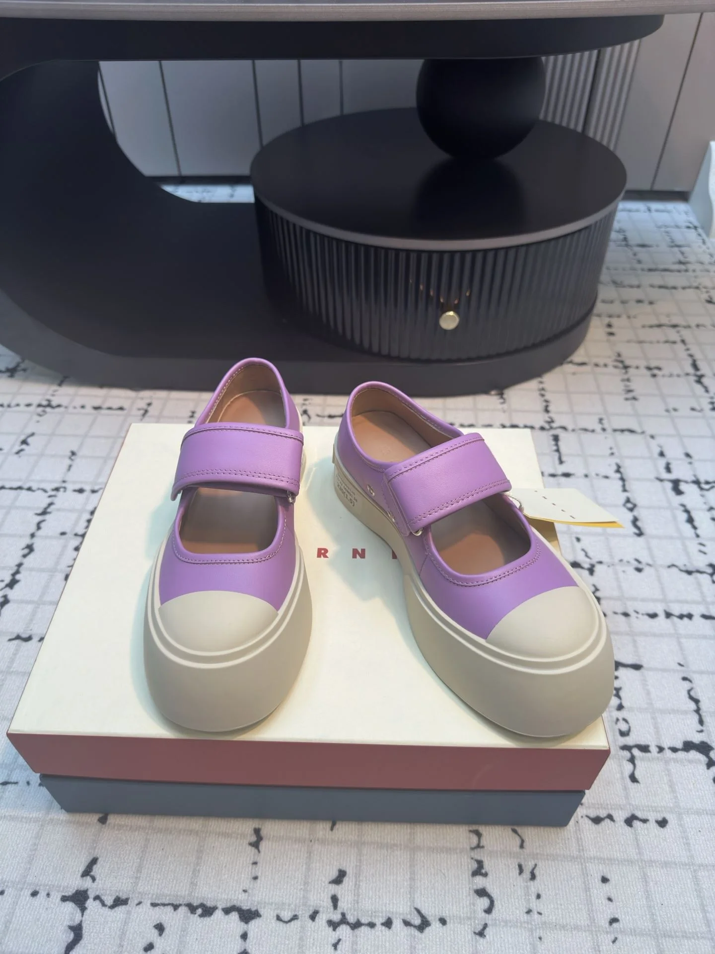 Elegant Marni Shoes 7585