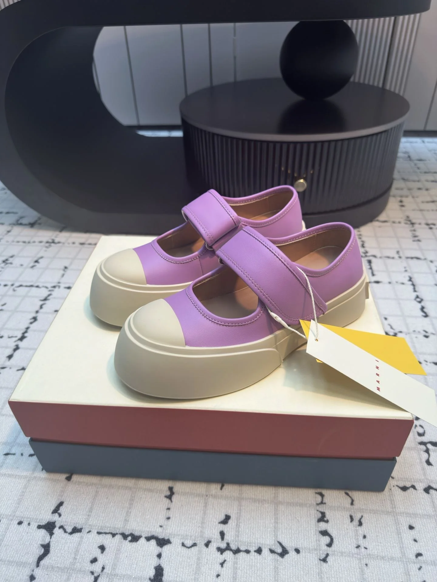 Elegant Marni Shoes 7585