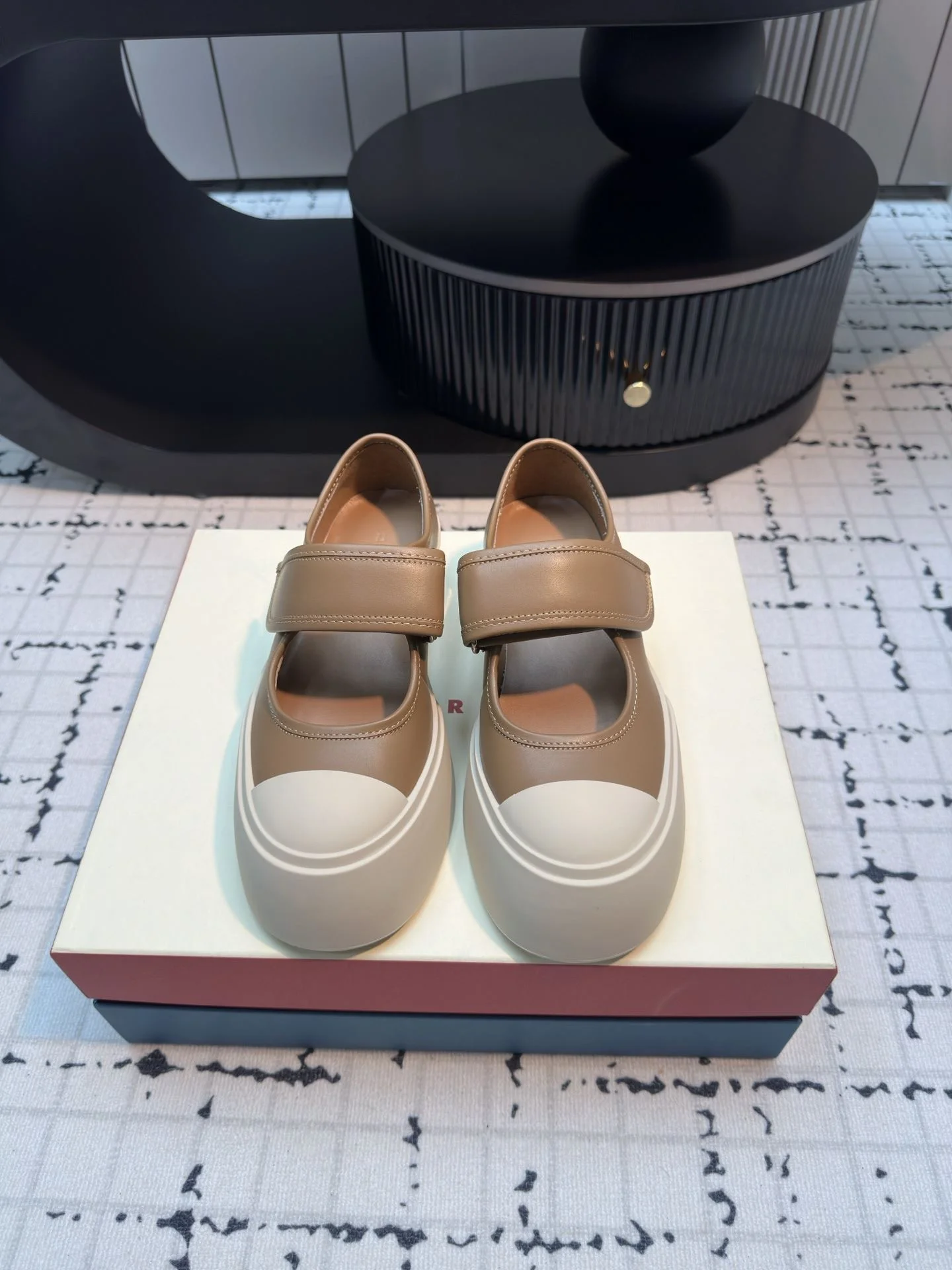 Functional Marni Shoes 7630