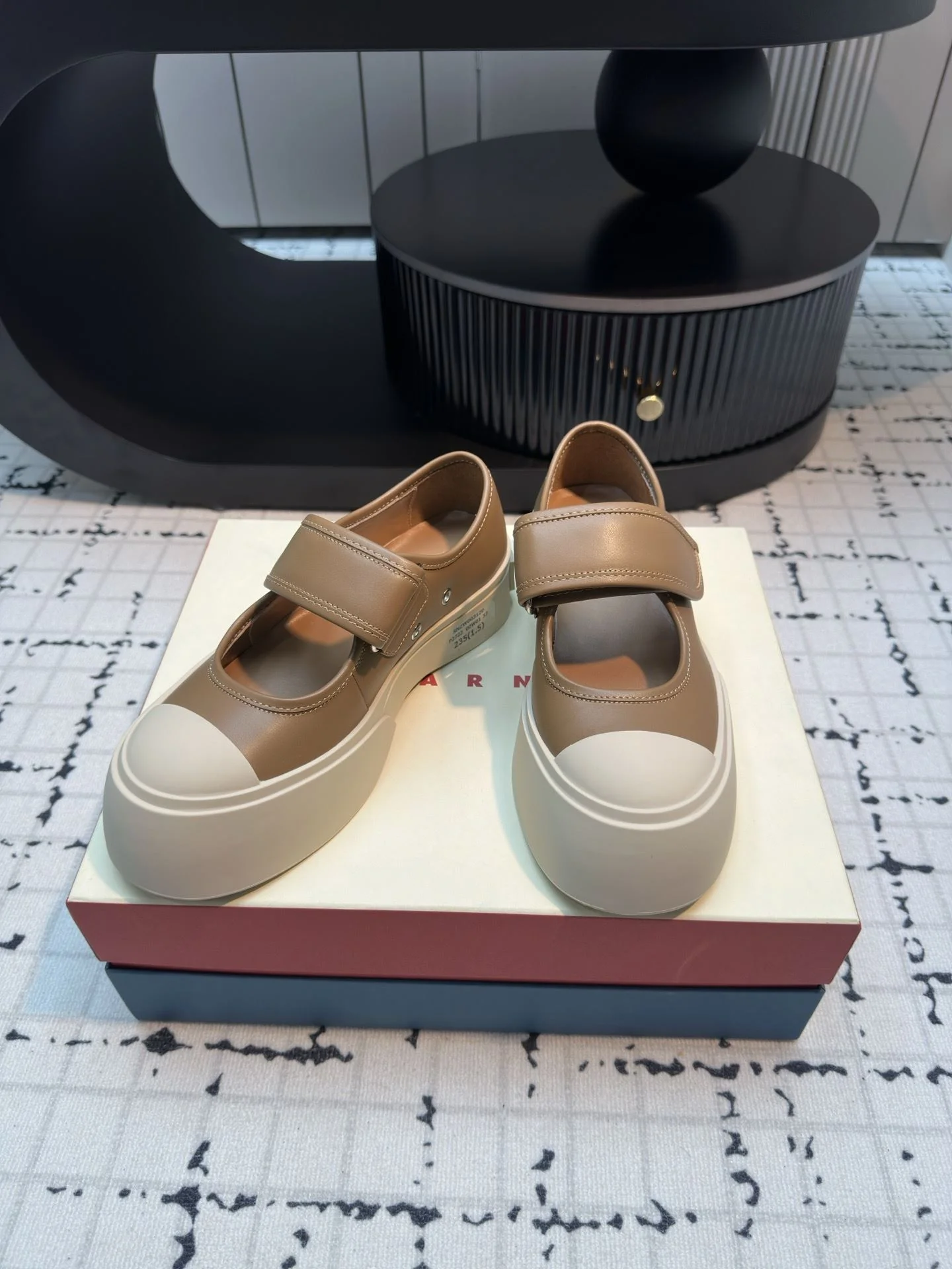 Functional Marni Shoes 7630