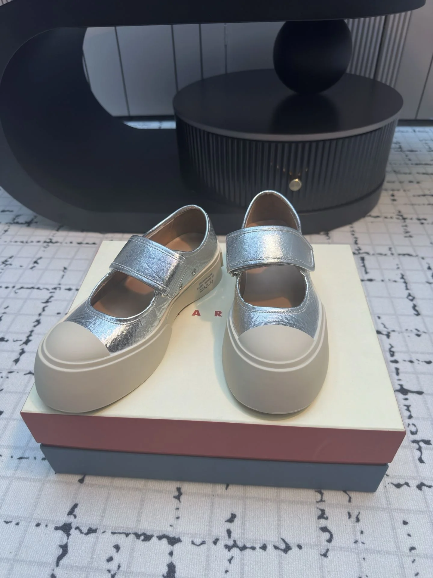 Marni Shoes RelaxedFit 7646