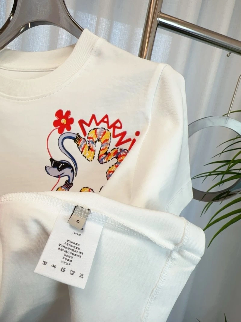 Marni T-Shirts TimelessDesign 156588