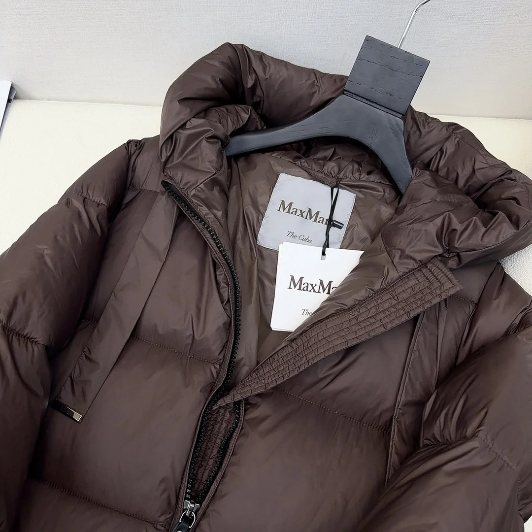 Max Mara Down Jackets Sustainable 165407