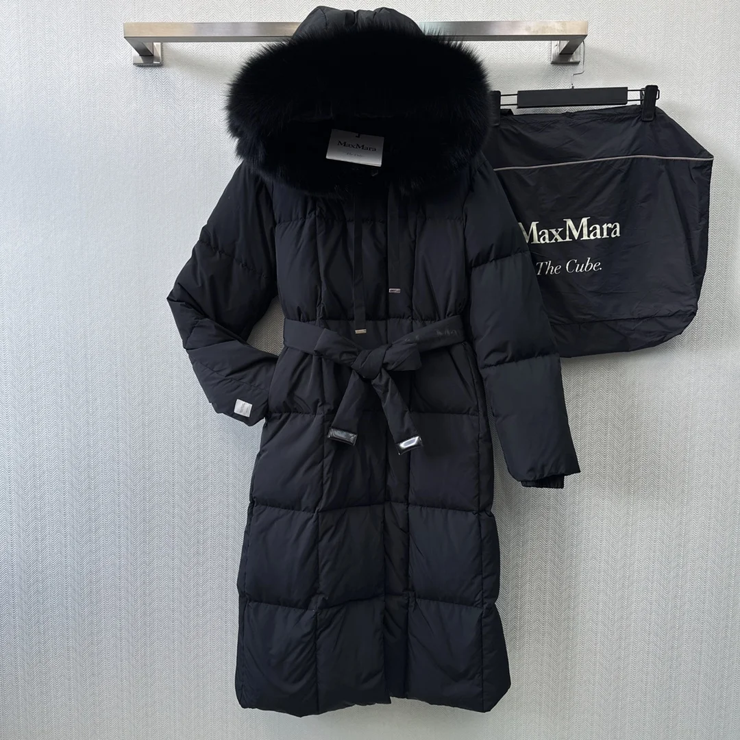 Max Mara Down Jackets EasyMatch 165403