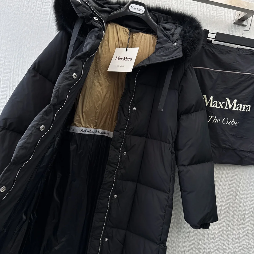 Max Mara Down Jackets EasyMatch 165403