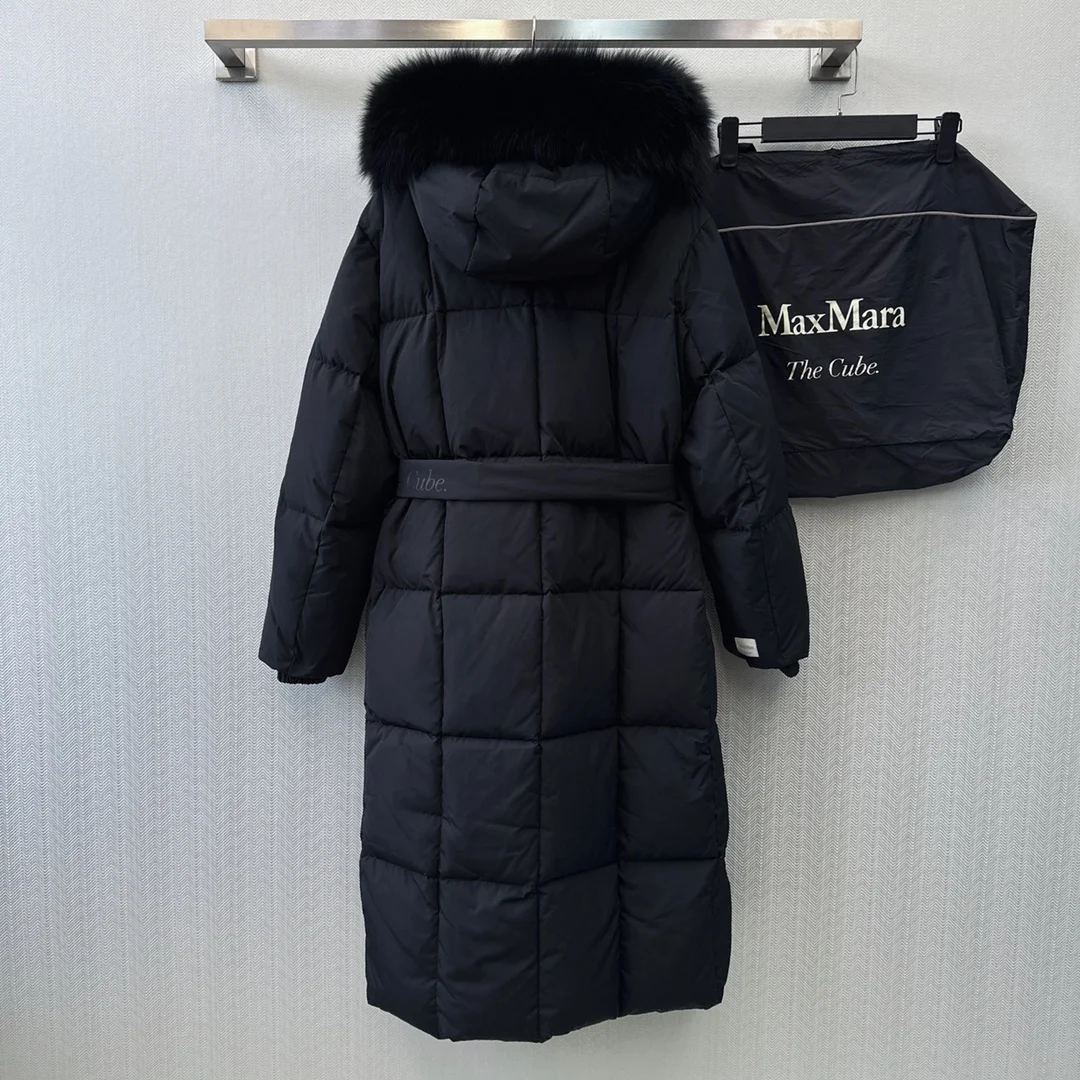 Max Mara Down Jackets EasyMatch 165403