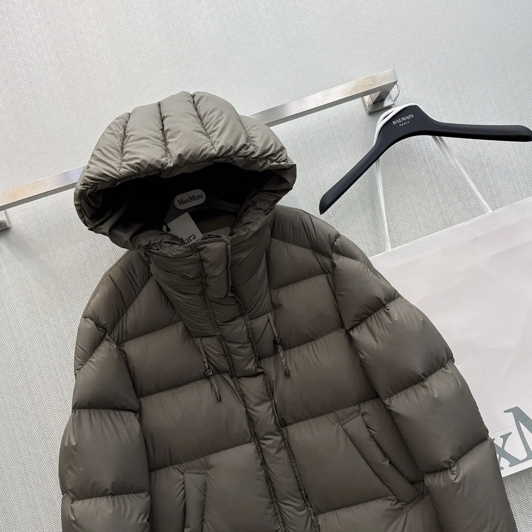 ModernLook Max Mara Down Jackets 165399