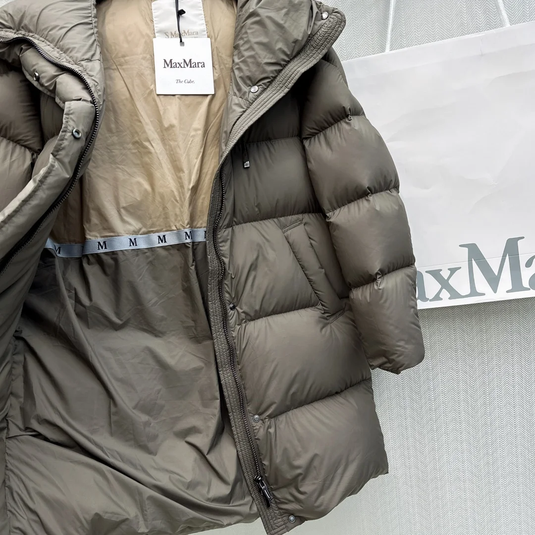 ModernLook Max Mara Down Jackets 165399