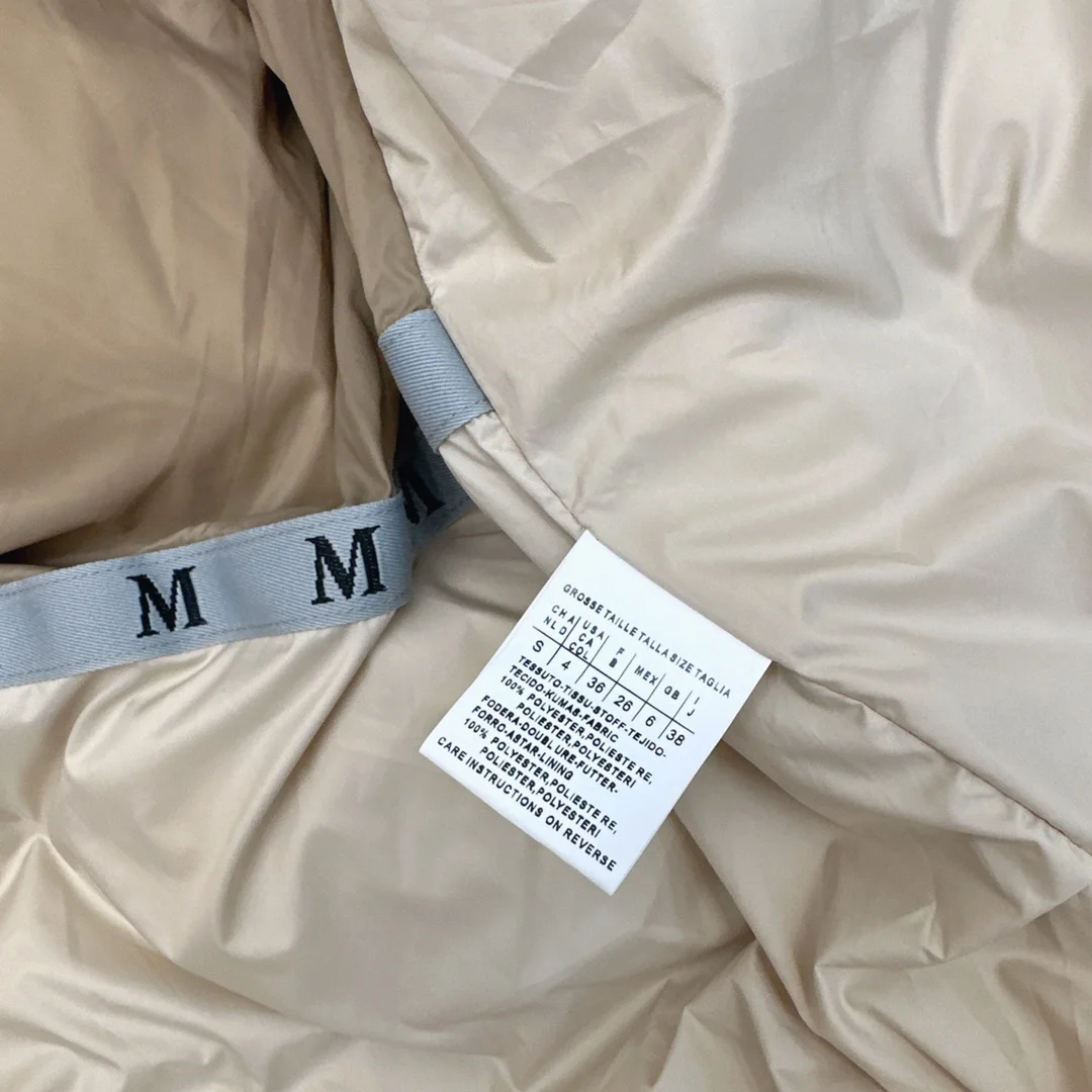 Sleek Max Mara Down Jackets 165436
