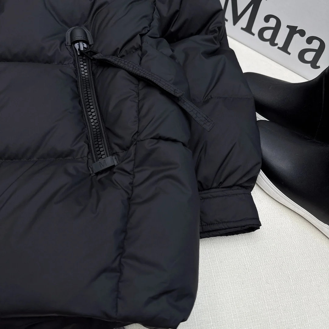 Unique Max Mara Down Jackets 165432