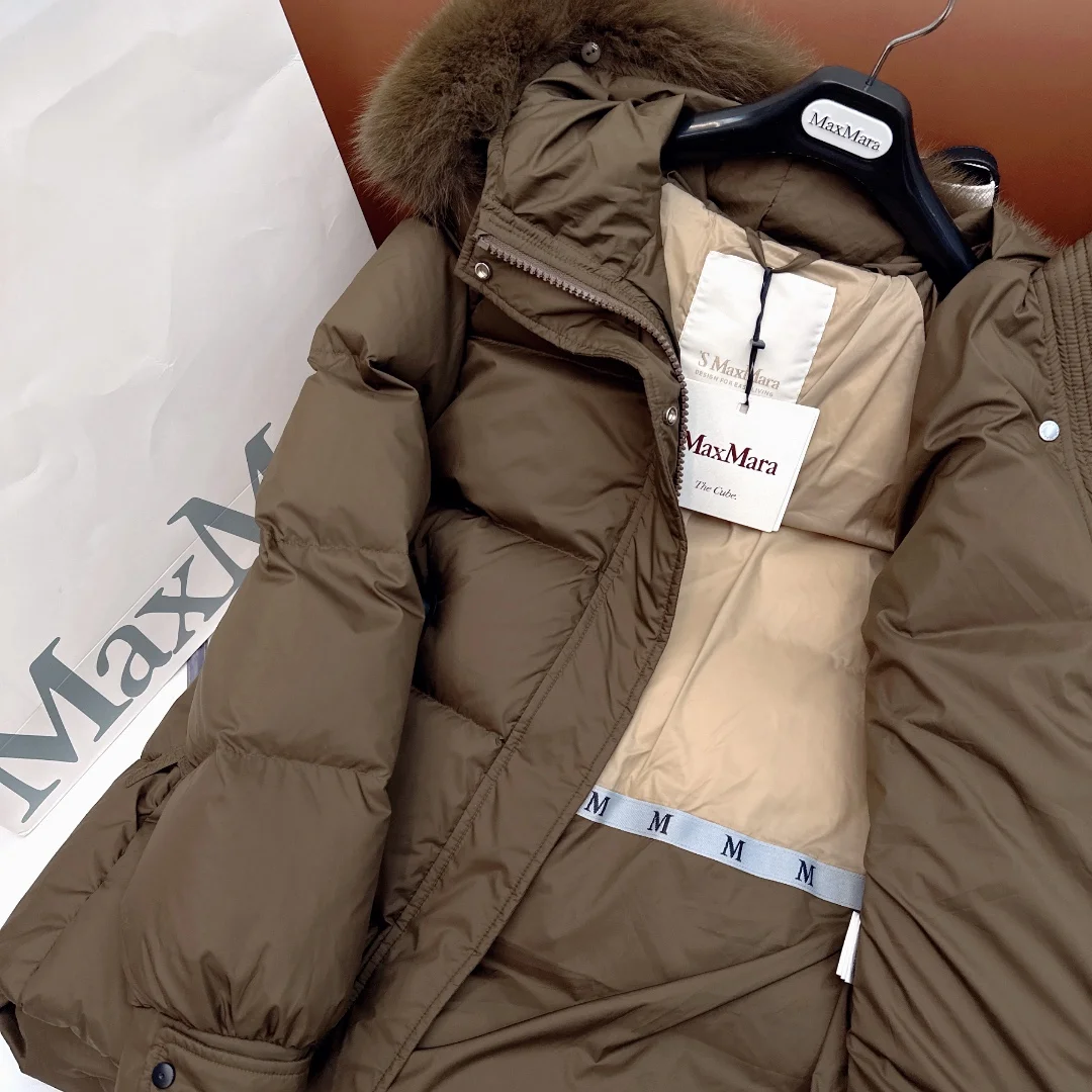 Max Mara Down Jackets Colorful 165396