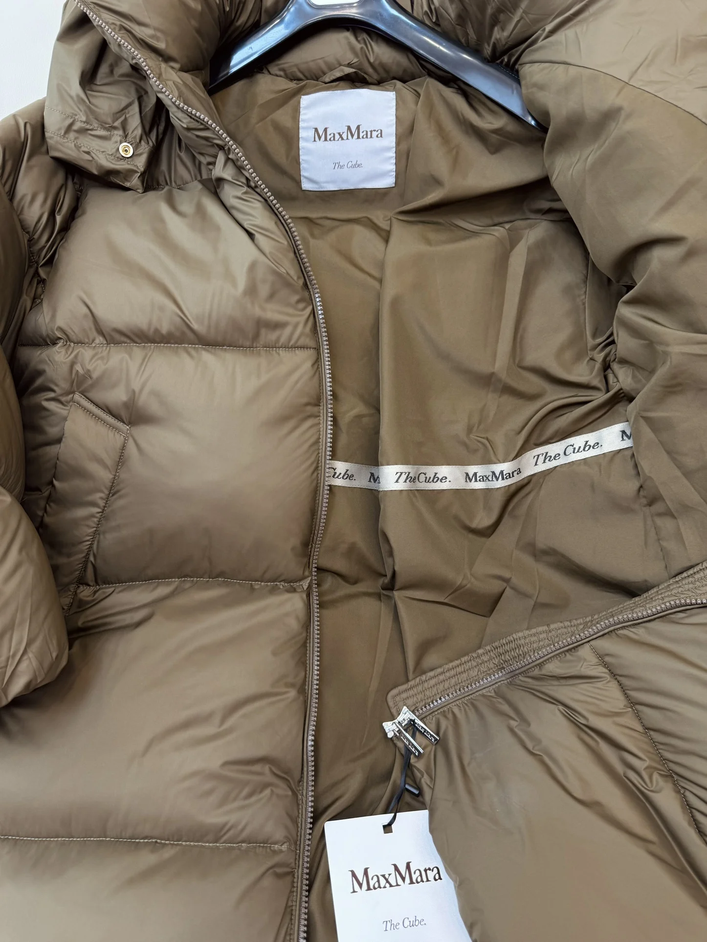 Max Mara Down Jackets FreshLook 165393